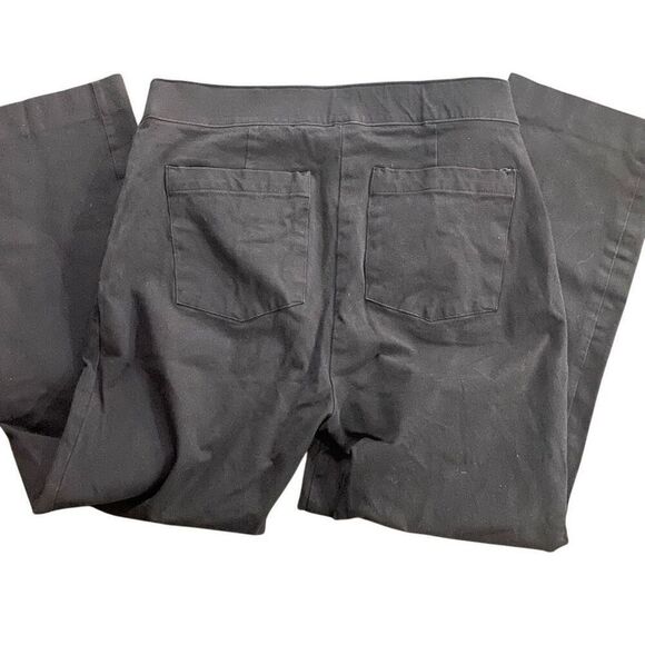 SPANX medium black pull on pants - Picture 2 of 4